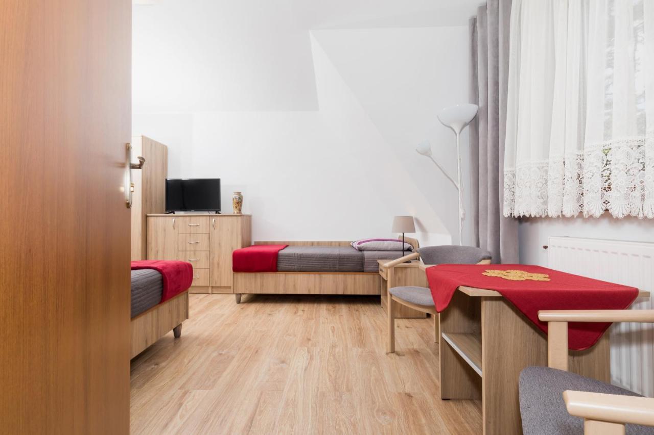 Apartamenty I Stylowe Pokoje ポビエロボ エクステリア 写真
