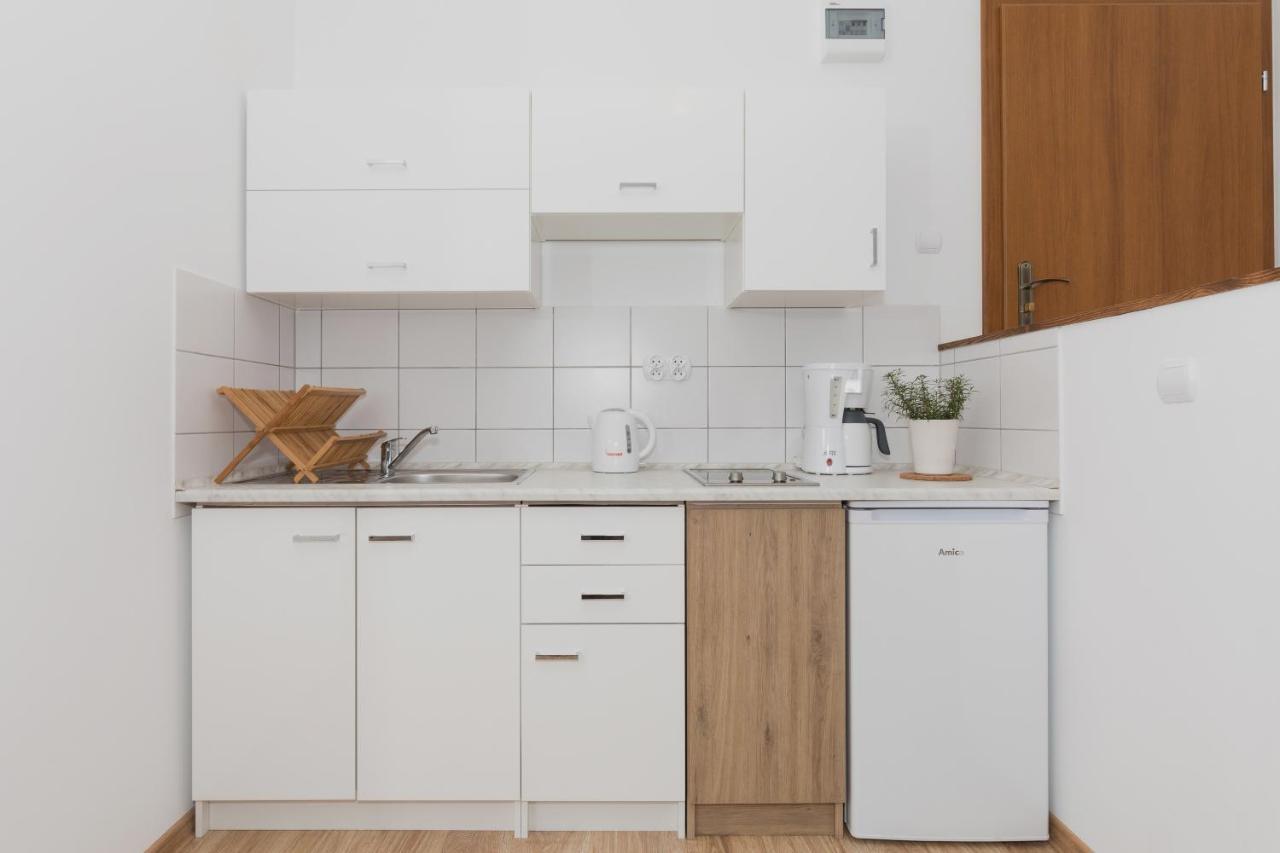 Apartamenty I Stylowe Pokoje ポビエロボ エクステリア 写真